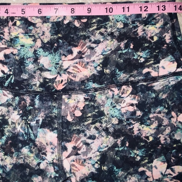 lululemon size 10 leggings - Picture 5 of 13